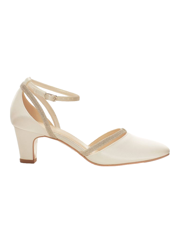 Bridal shoe with ankle strap