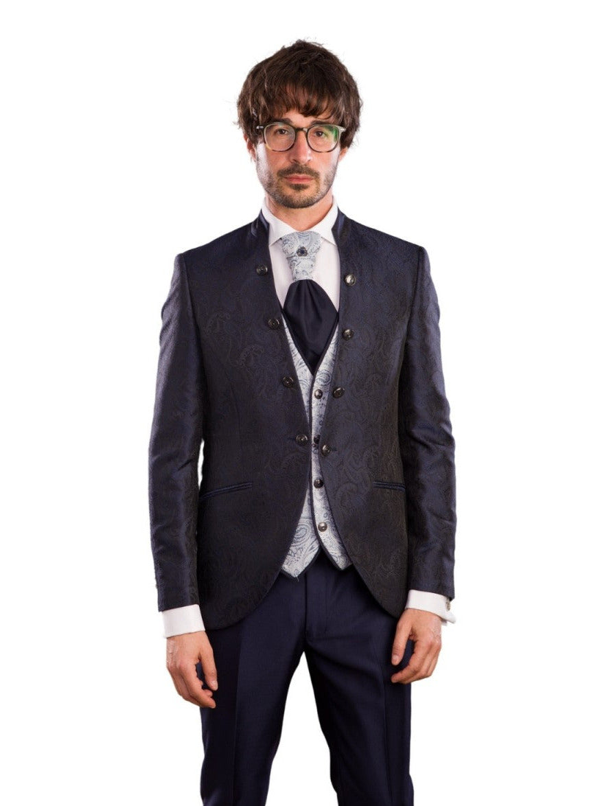 Traje de novio Roma