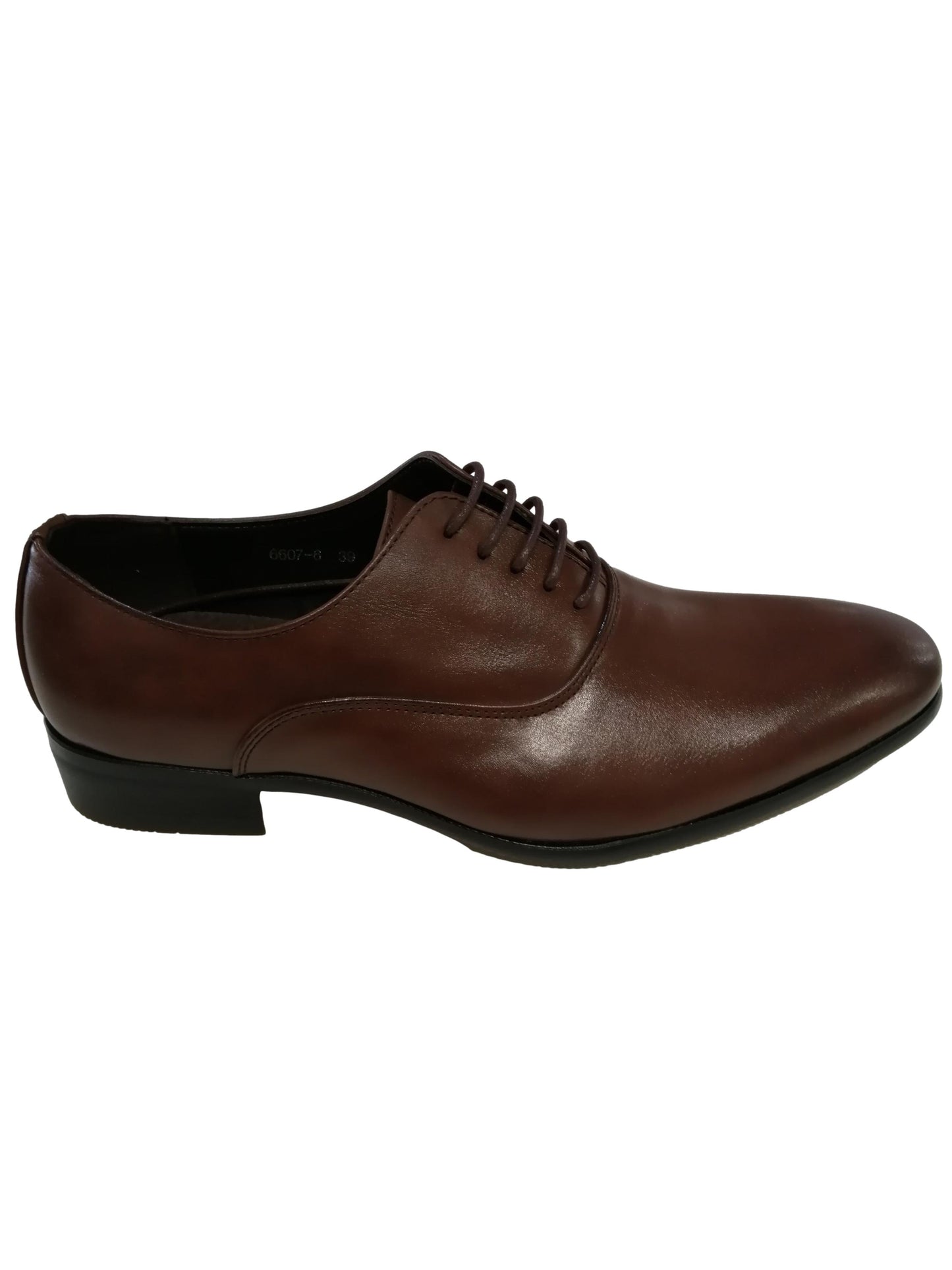 Brown dress shoe