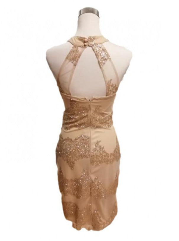 Vestido de fiesta corto cuello halter