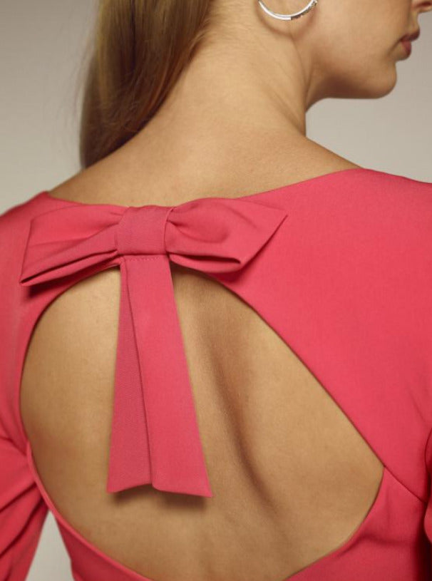 Vestido de fiesta corto mangas 3/4