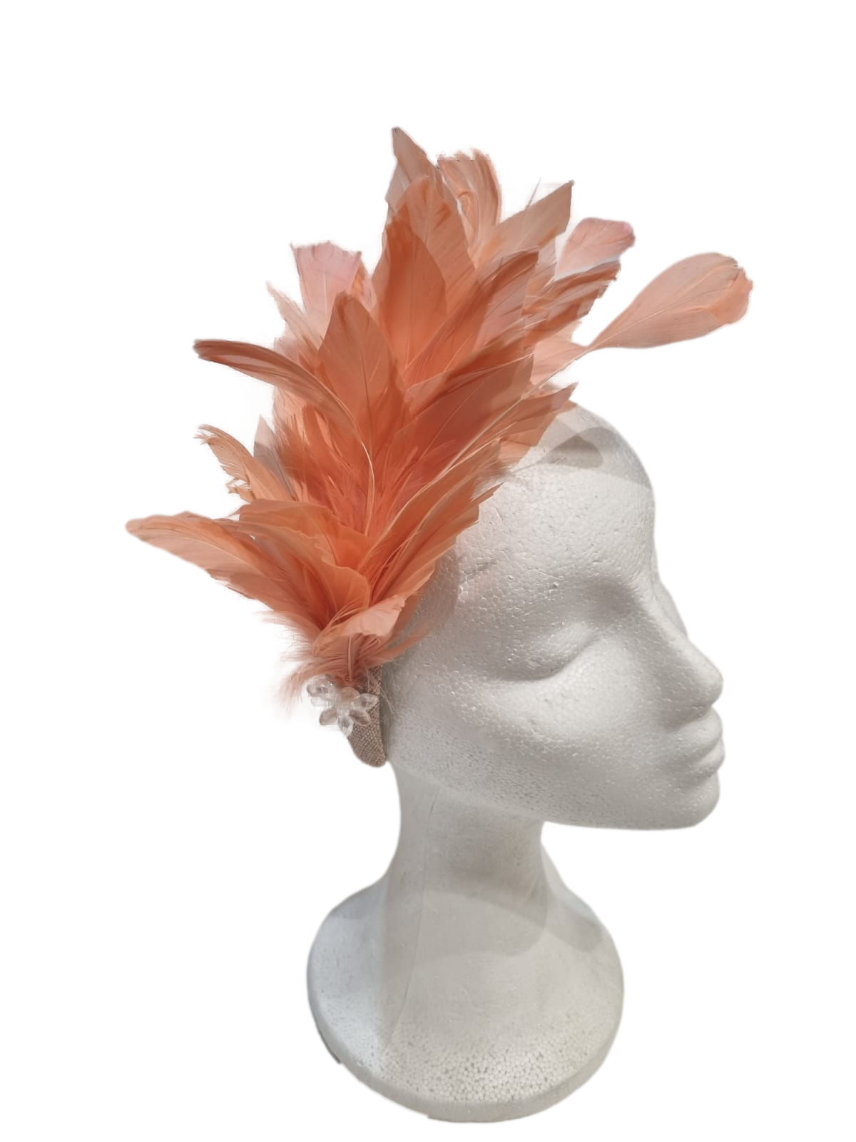 Diadema con plumas color salmón