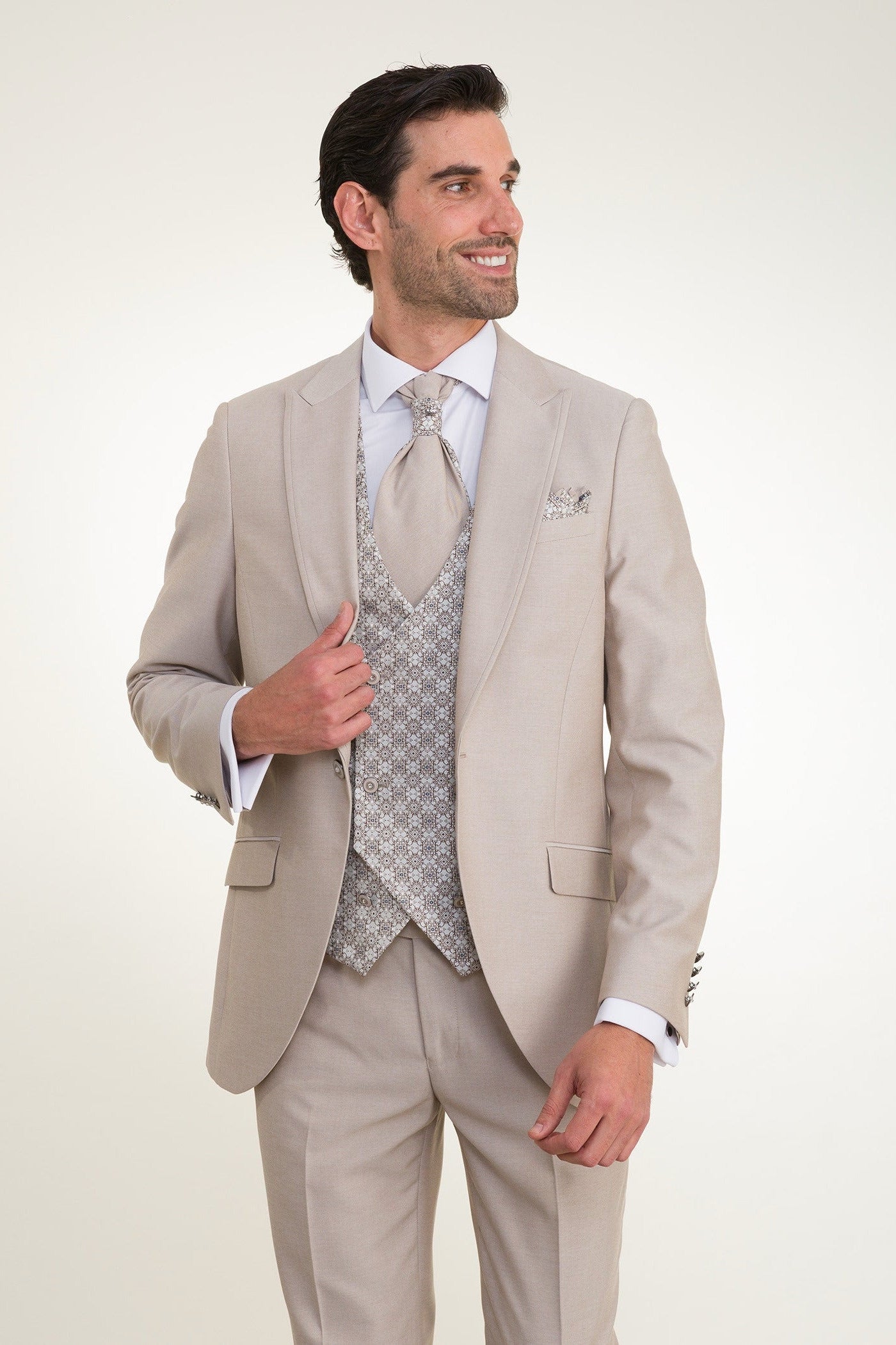 Traje Bach beige