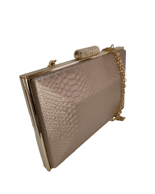 Bolso de fiesta metalizado color bronce