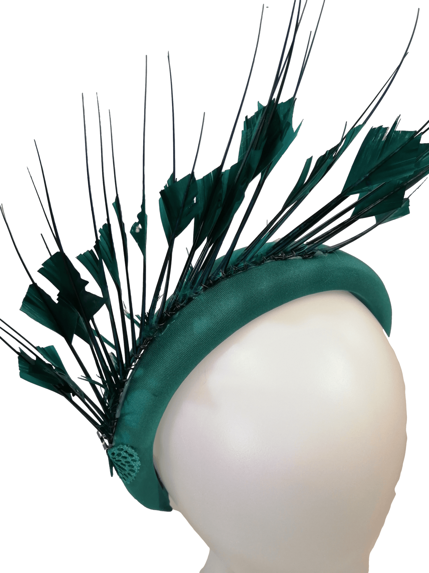 Diadema con plumas verde oscuro